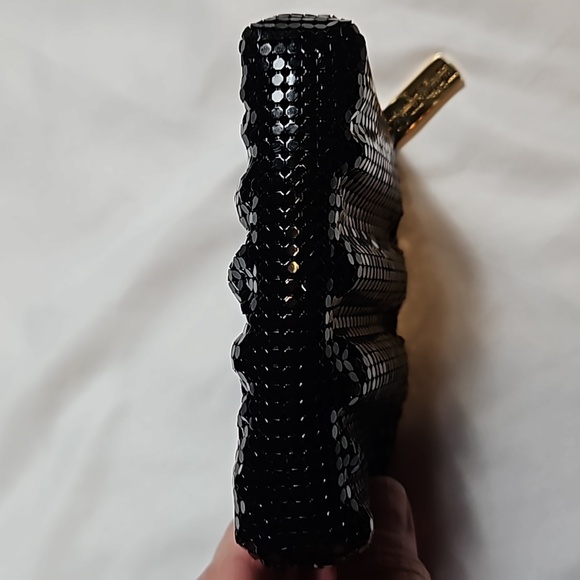 WHITING & DAVIS BLACK MESH COIN PURSE - Picture 8 of 8